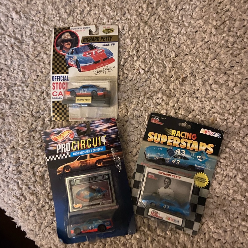 Richard Petty #43 lot